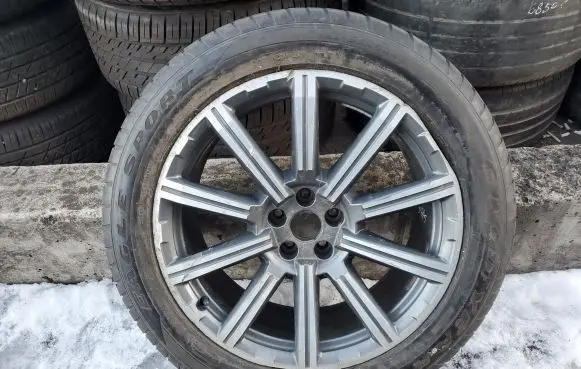 Audi Q7 4M R20 alloy rim 4M0601025AE 4M0601025AD