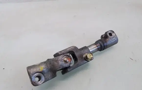 Toyota Corolla Verso E121 Steering column universal joint