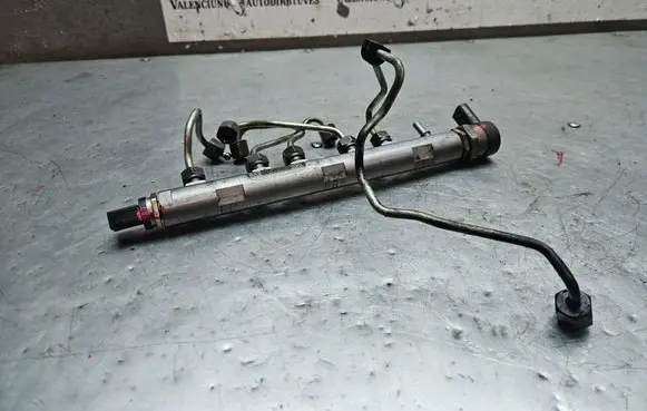 BMW 1 E81 E87 Fuel main line pipe 0445214134 7801656 000177L