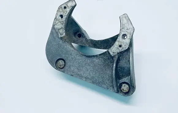 BMW 7 E65 E66 Engine mounting bracket 6758427 22116758427