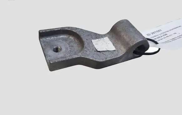 Audi A3 S3 8V Engine mounting bracket 5Q0199588A