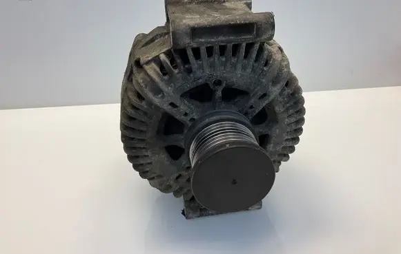 Mercedes-Benz ML W164 Generator/alternator A6421540402 TG17C030 108086359