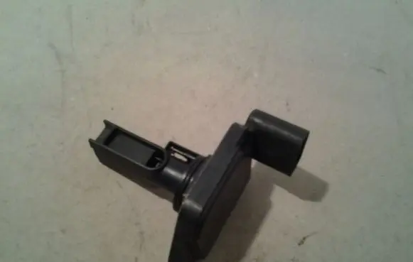 Audi A8 S8 D3 4E Mass air flow meter 057906461D