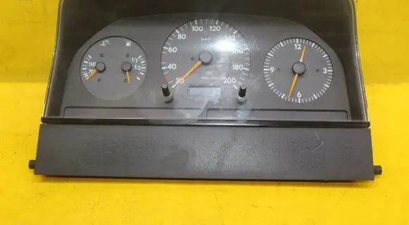 Volkswagen II LT Speedometer (instrument cluster) 2D0919850A