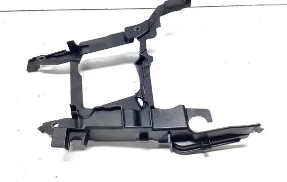 Nissan Qashqai Timing belt guard (cover) 135029658R