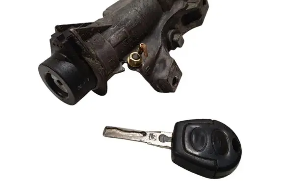 Volkswagen Golf IV Ignition lock 4B0905851C 4B0905849