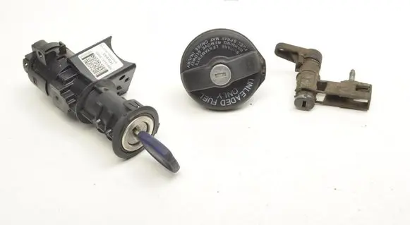 Fiat Panda II Ignition lock 46845361