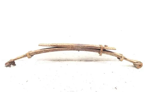 Toyota Hilux (AN10, AN20, AN30) Rear leaf spring 
