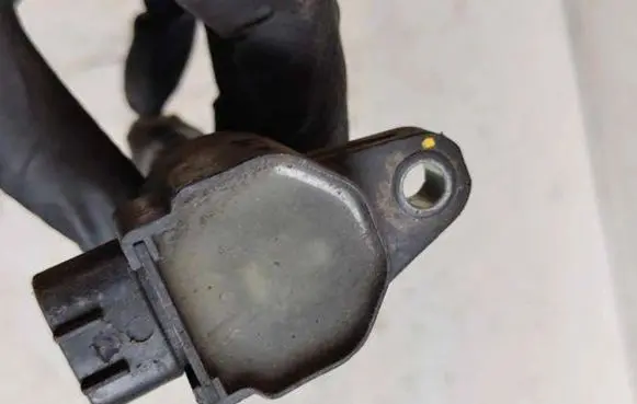 Opel Agila B High voltage ignition coil FK0344 0121 1650