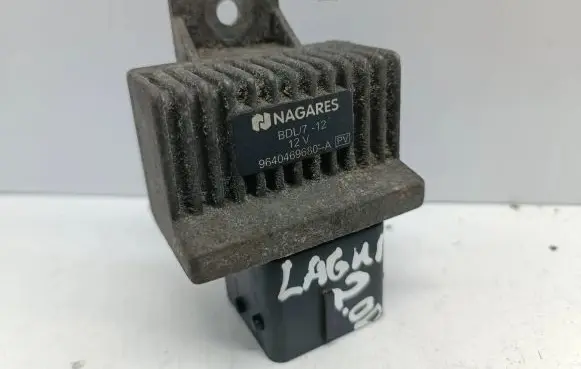 Renault Laguna III Glow plug pre-heat relay 9640469680 9640469680A