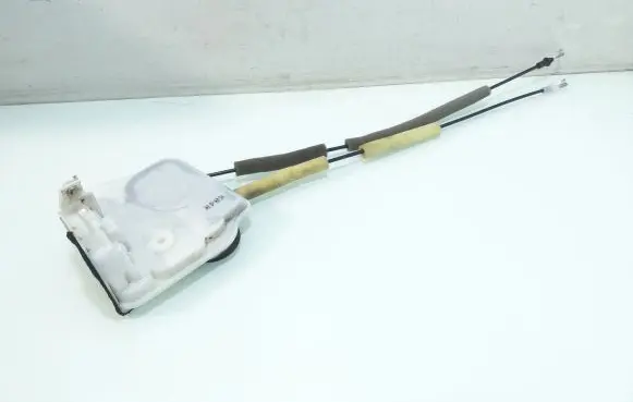 Mazda CX-3 Rear door lock 8C24D0085