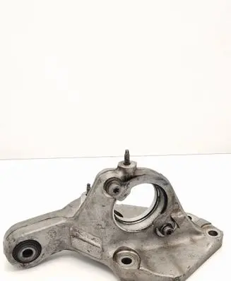 Citroen Jumpy Engine mount bracket 9810139080