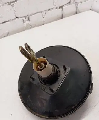 Volkswagen Transporter - Caravelle T4 Brake booster 701612101 3775251014