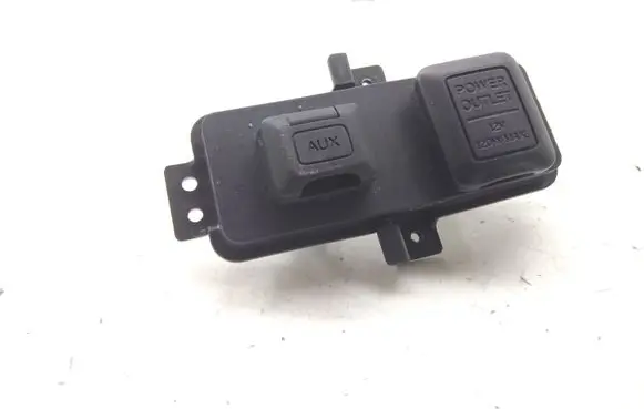 Honda CR-V AUX in-socket connector 83416SWAU310M1
