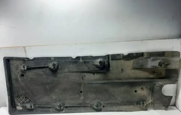 Volkswagen Golf VI Side bottom protection 1K0825202BG 1K0825272A