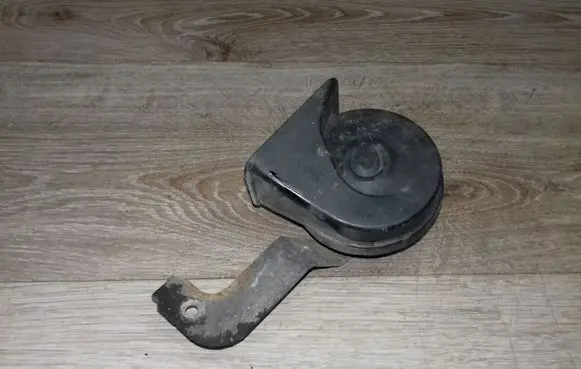 Volvo V50 Horn signal 0055306