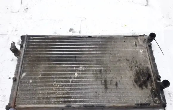 Volkswagen PASSAT B3 Coolant radiator