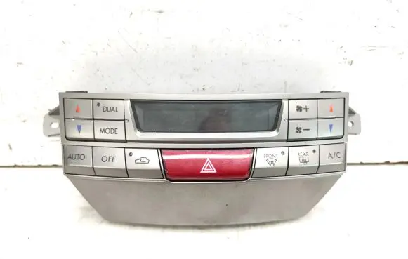 Subaru Outback Climate control unit 72311AJ030 A2C53283934