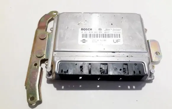 Nissan Almera Tino Engine control unit/module 237104u100 0281010265