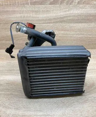 Mercedes-Benz ML W164 Air conditioning (A/C) radiator (interior) A1648300184 N669039