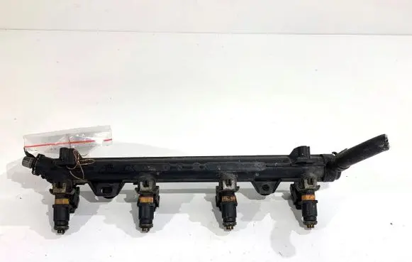 Skoda Roomster (5J) Fuel main line pipe 036133319CA