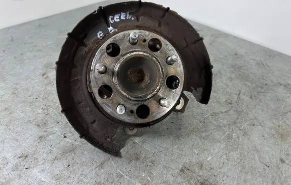 KIA Ceed Rear wheel hub
