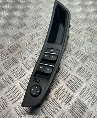 BMW 5 F10 F11 Electric window control switch 9241957