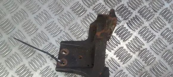 Toyota Corolla E100 Engine mounting bracket 1231511050 12315-11050