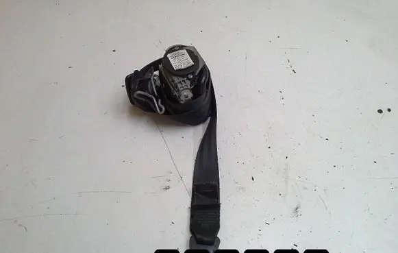 Citroen C6 Front seatbelt