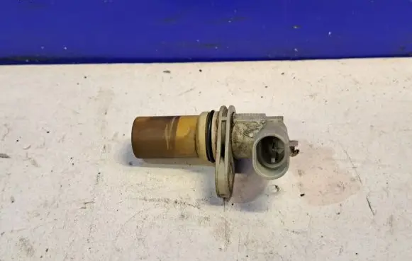 Camshaft position sensor