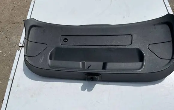 Audi A1 Tailgate trim 8X3867979 106420