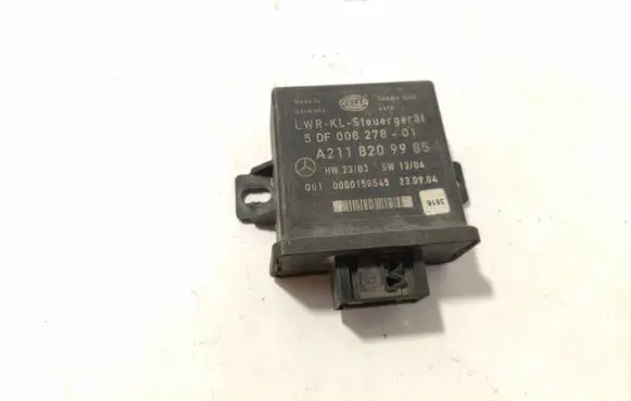 Mercedes-Benz E W211 Light module LCM 5DF00827801 A2118209985