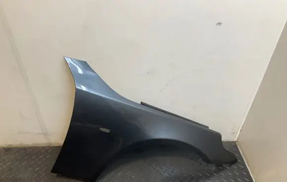BMW 5 E60 E61 Fender 