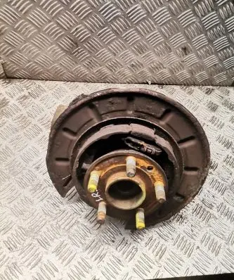 Land Rover Freelander 2 - LR2 Rear wheel hub spindle/knuckle 