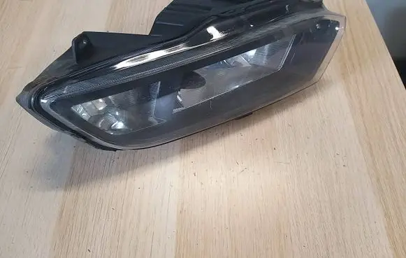 Volkswagen Polo V 6R Front fog light 6C0941661D