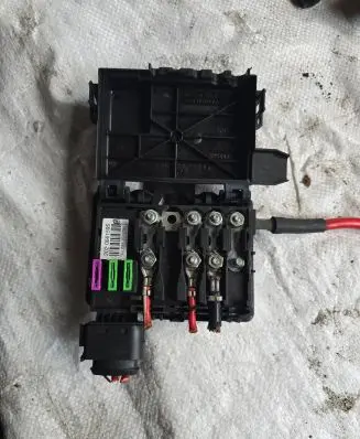 Seat Alhambra (Mk1) Positive wiring loom 7M3937548B