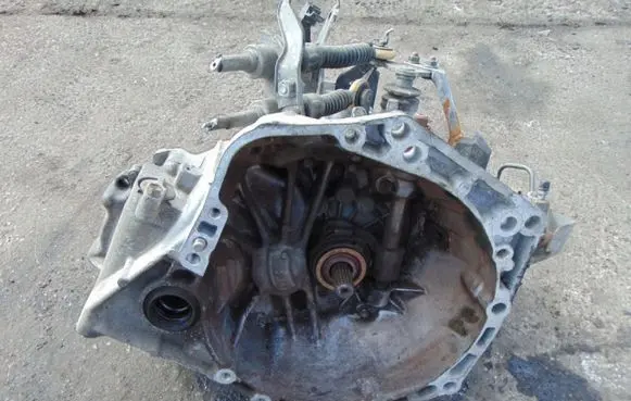 Toyota Yaris Electric car Transmission 