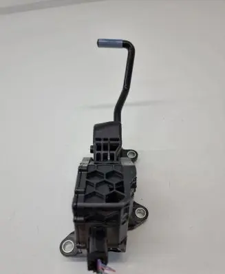 Toyota RAV 4 (XA50) Accelerator throttle pedal 7811042070