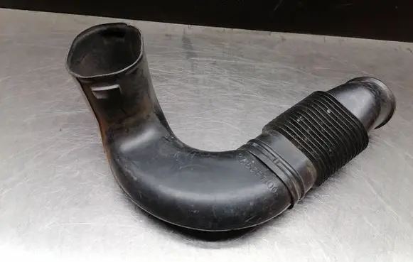 Cabin air duct channel
