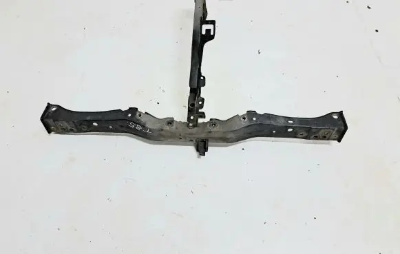Toyota Avensis T250 Top upper radiator support slam panel