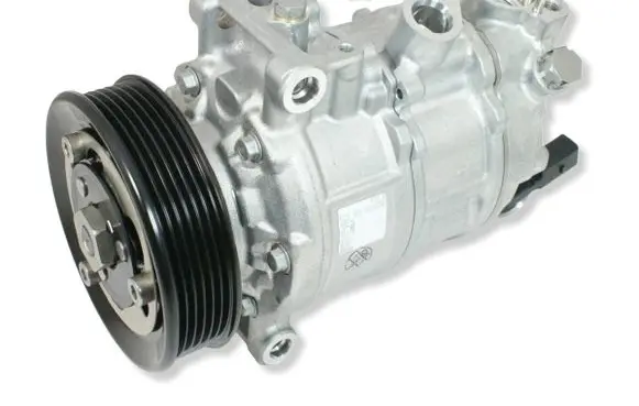 Volkswagen PASSAT B8 Air conditioning (A/C) compressor (pump) 5Q0820803F GE4471506034 4471504202