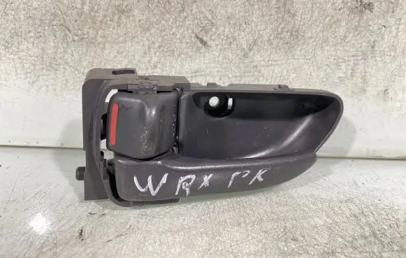 Subaru Impreza II Front door interior handle
