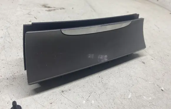 Volkswagen PASSAT B6 Car ashtray 3C0863284 3C0857961