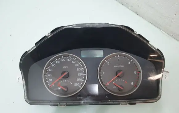 Volvo S40 Speedometer (instrument cluster) 30786344