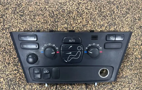 Volvo S60 Climate control unit 8691876
