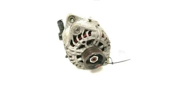 KIA Sportage Generator/alternator 373002B600