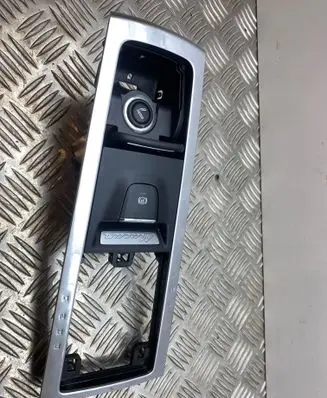 Porsche Macan (95B) Gear shifter surround trim plastic 95B863419