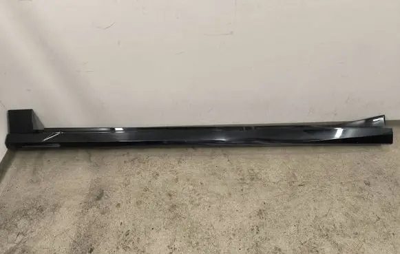 BMW iX Sill 8737831
