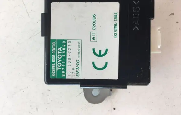 Toyota Avensis Verso Door central lock control unit/module 8974144060