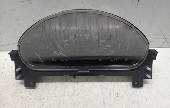Mercedes-Benz A W168 Speedometer (instrument cluster) 09051680091